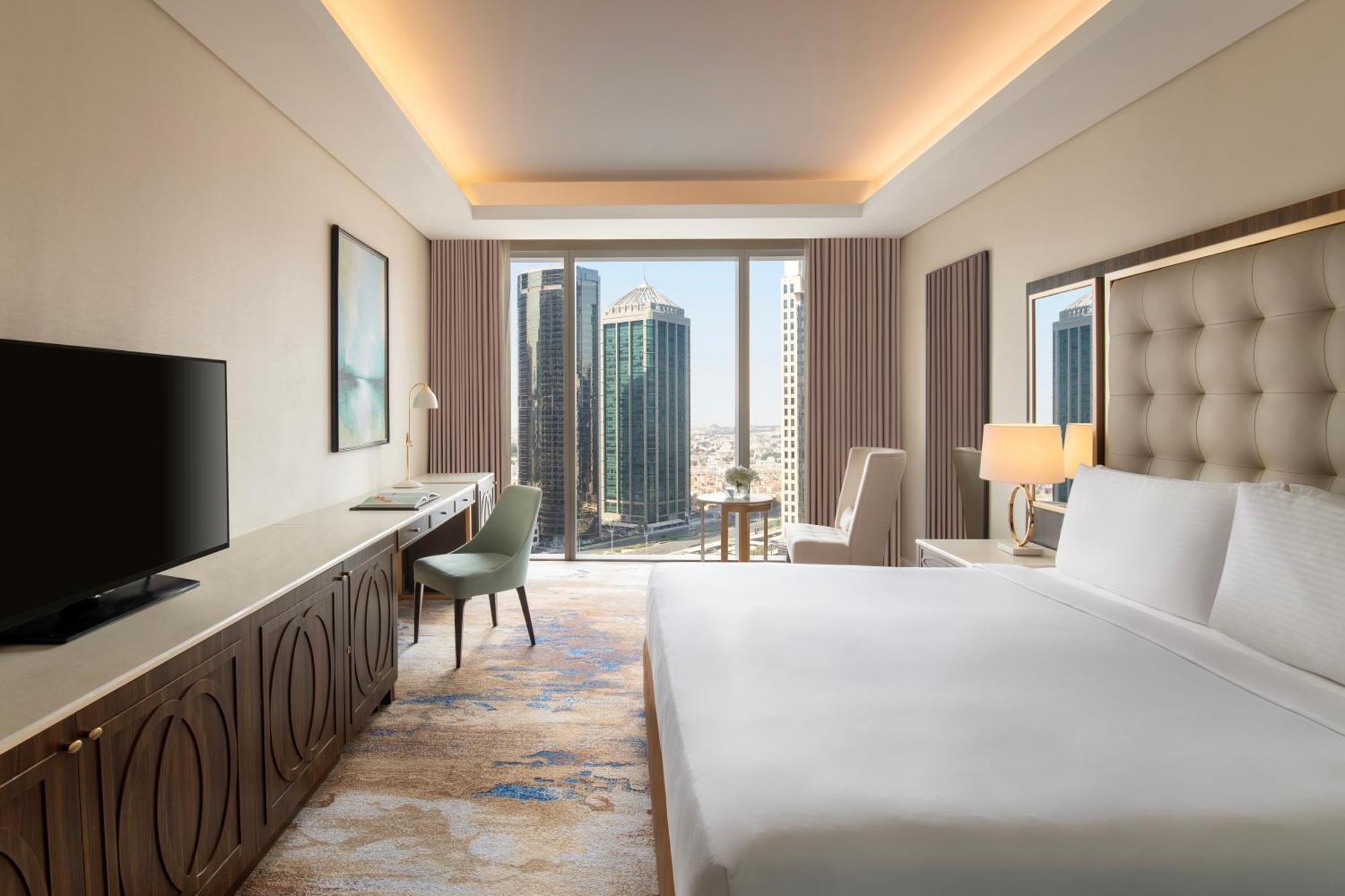 Dusit Doha Hotel Exterior photo Deluxe King